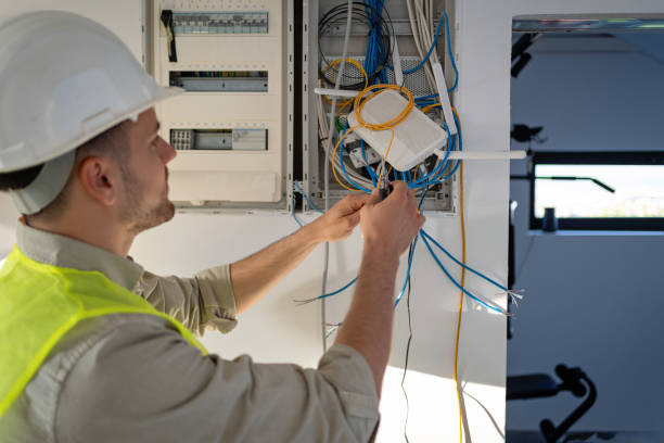 Best Circuit Breaker Repair  in Stewartville, MN